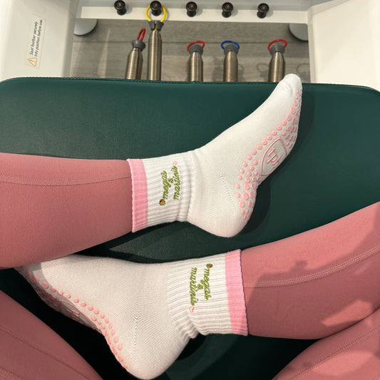 MEGAS & MARTINIS GRIP SOCKS